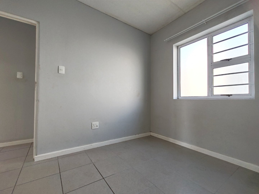 2 Bedroom Property for Sale in Fairview Eastern Cape